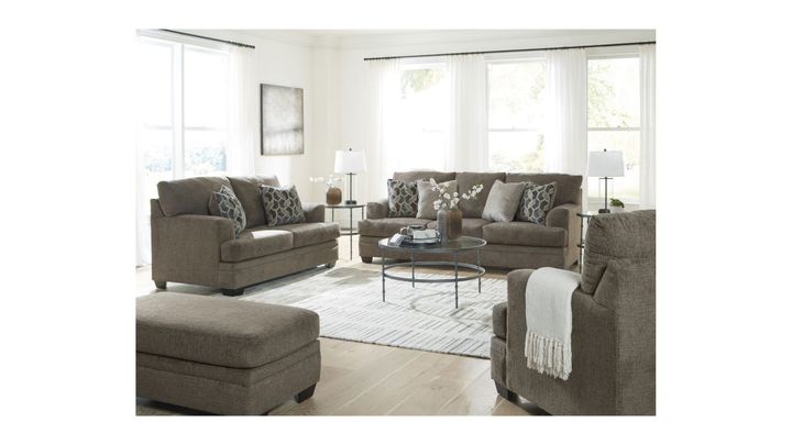 ashley-homestore-divani-stonemeade-photo-2