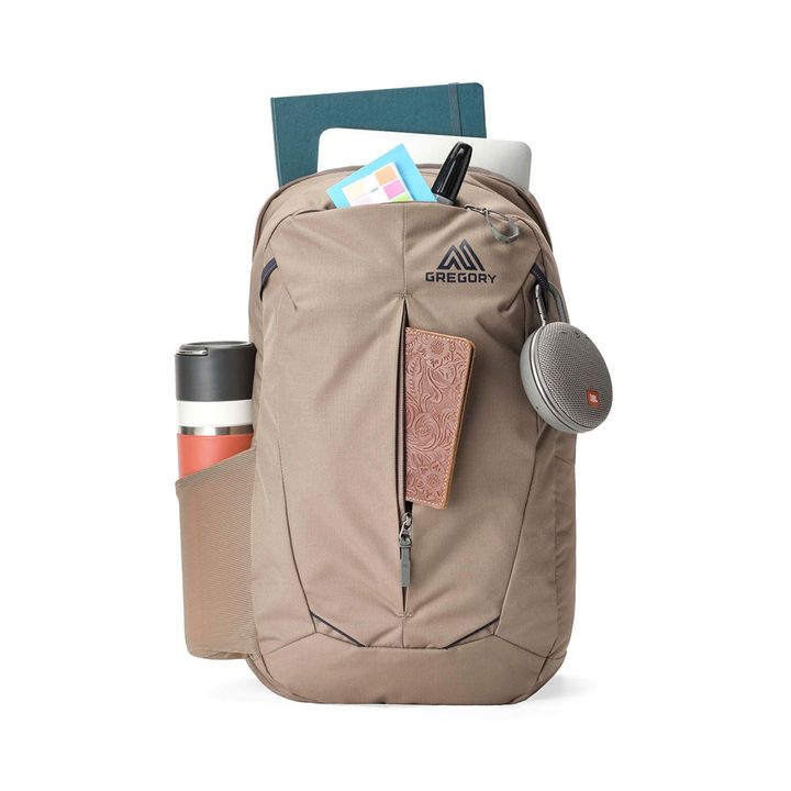 gregory-retna-25-backpack-zurgchanta-photo-2