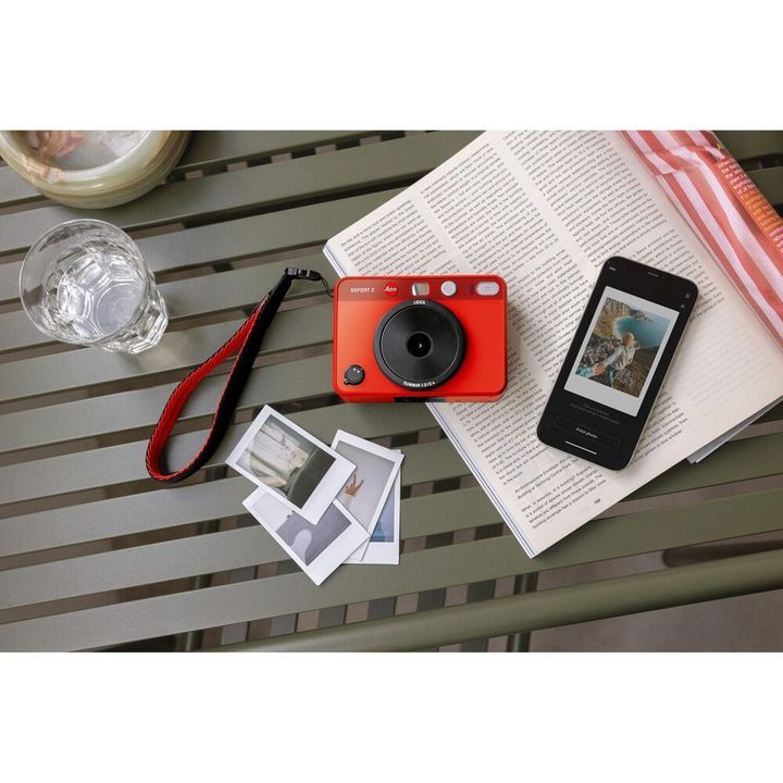 leica-photo-camera-sofort-2-red-fotoaparati-photo-4