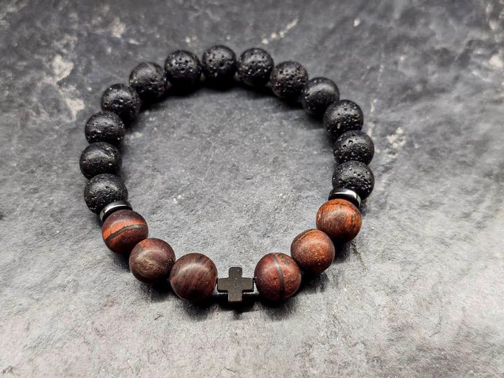 naturaluri-qvebit-sheqmnili-samajuri-dzalaufleba-photo-3