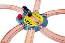 Product image of Hape ADJUSTABLE RAIL TURNTABLE ხის მატარებელი