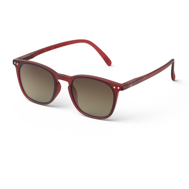 izipizi-e-sun-crimson-mzis-satvale-photo-2