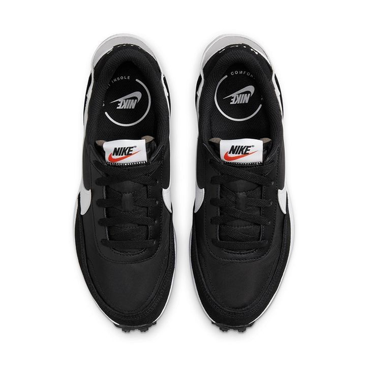nike-waffle-debut-qalis-qoveldghiuri-fekhsatsmeli-photo-4