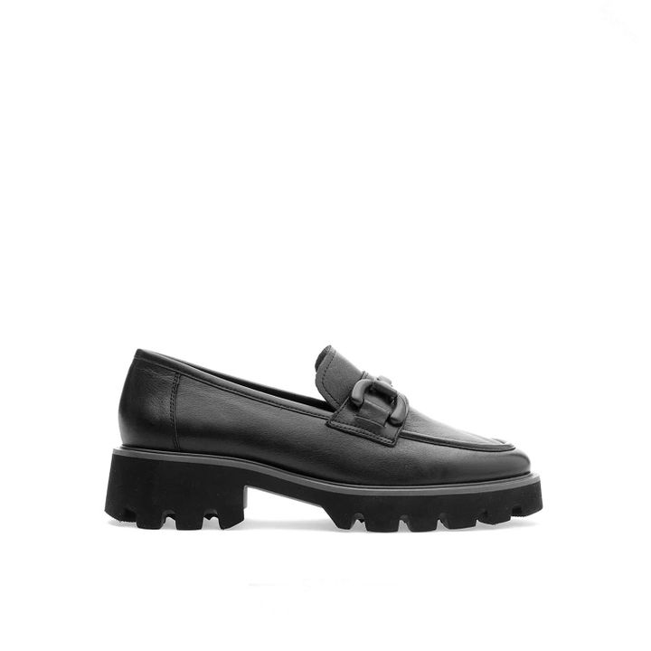 ara-5625-sportuli-fekhsatsmeli