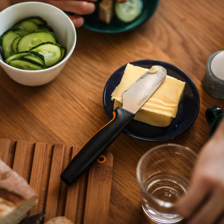 fiskars-ff-butter-knife-dana-photo-2