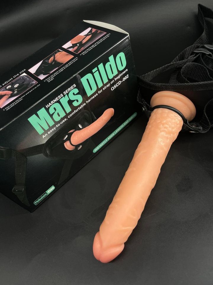 huge-dildo-photo-3