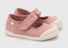 Product image of IGOR ფეხსაცმელი S10331-383 LONA MERCEDES NUEVO ROSA