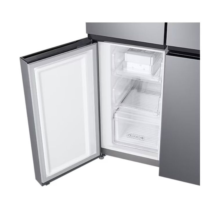 samsung-rf48a4000m9wt-side-by-side-matsivari-promo-photo-3