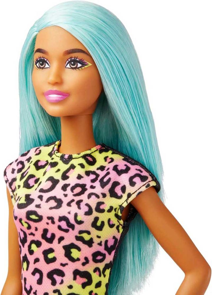 mattel-barbie-makeup-artist-barbis-tojina