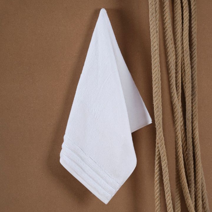 manamo-sakhis-pirsakhotsi-50x85sm