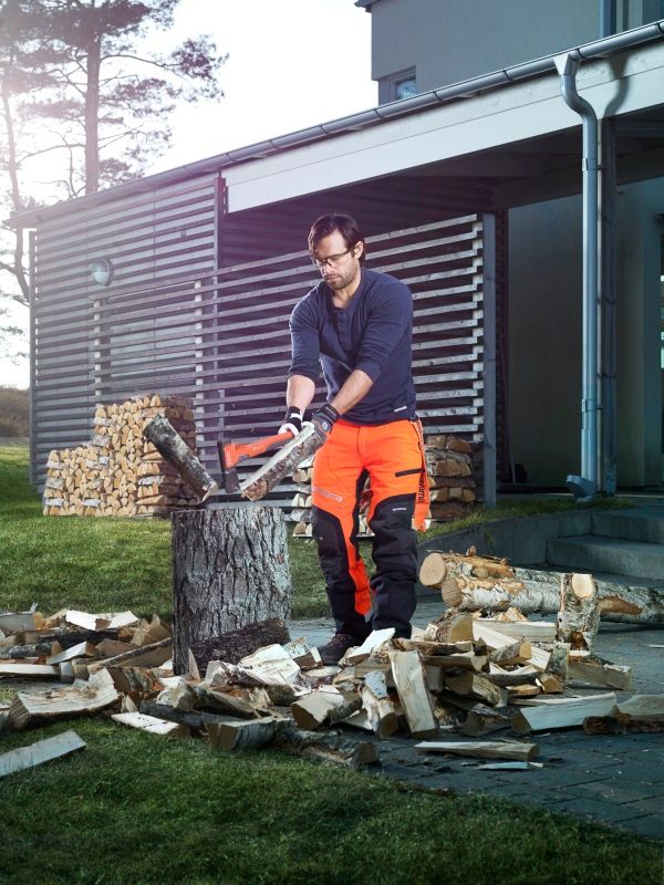 husqvarna-najakhi-axe-universal-1400-a-photo-2