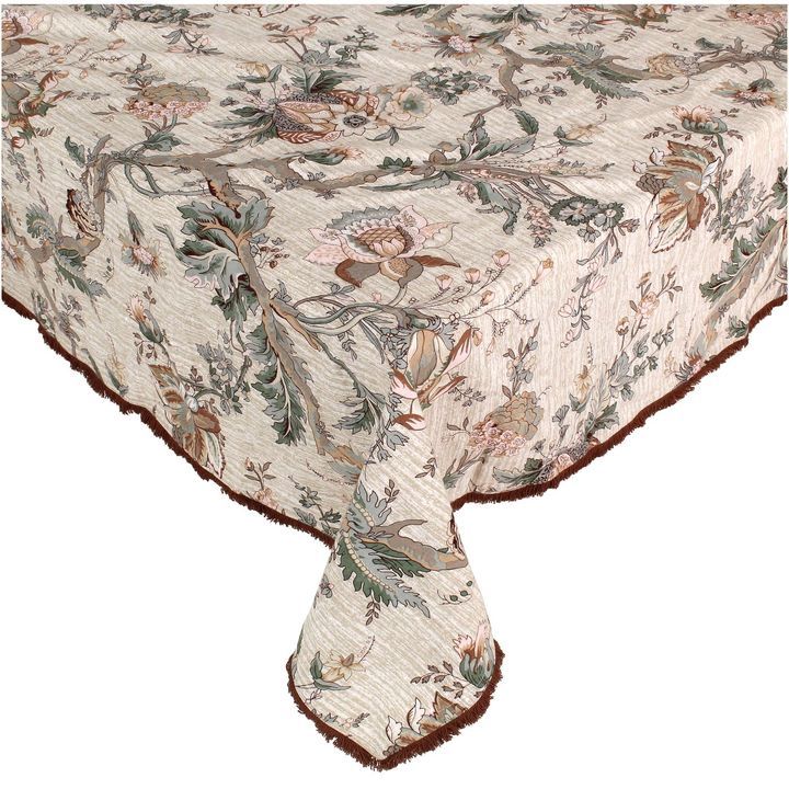 laboratory-my-home-magidis-gadasafarebeli-photo-2