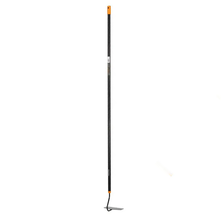 fiskars-solid-hoe-tokhi