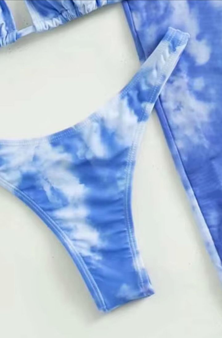 summer-seth-blue-photo-3