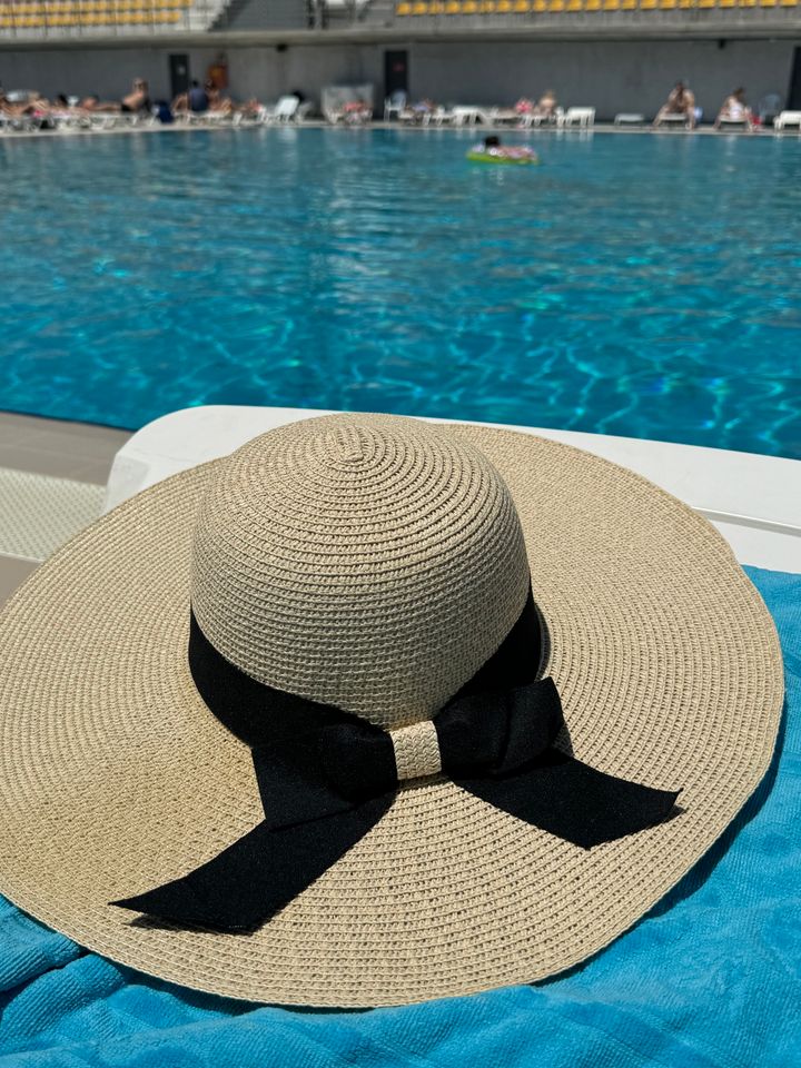 julia-bonet-summer-hat-zafkhulis-qudi-photo-2