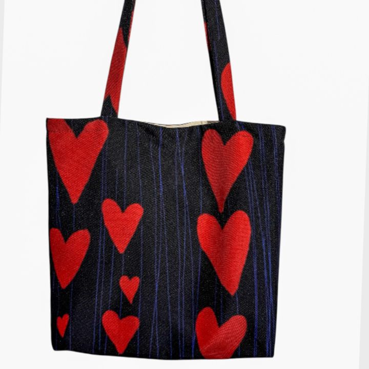black-bag-with-red-hearts-gadasakidi-chanta-photo-2