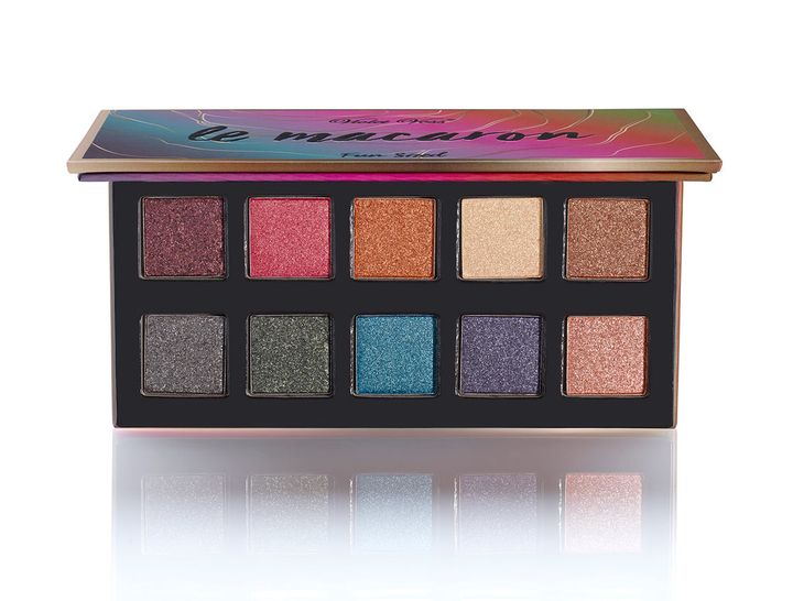 violet-voss-le-macaron-eyeshadow-palette-chrdilebis-palitra