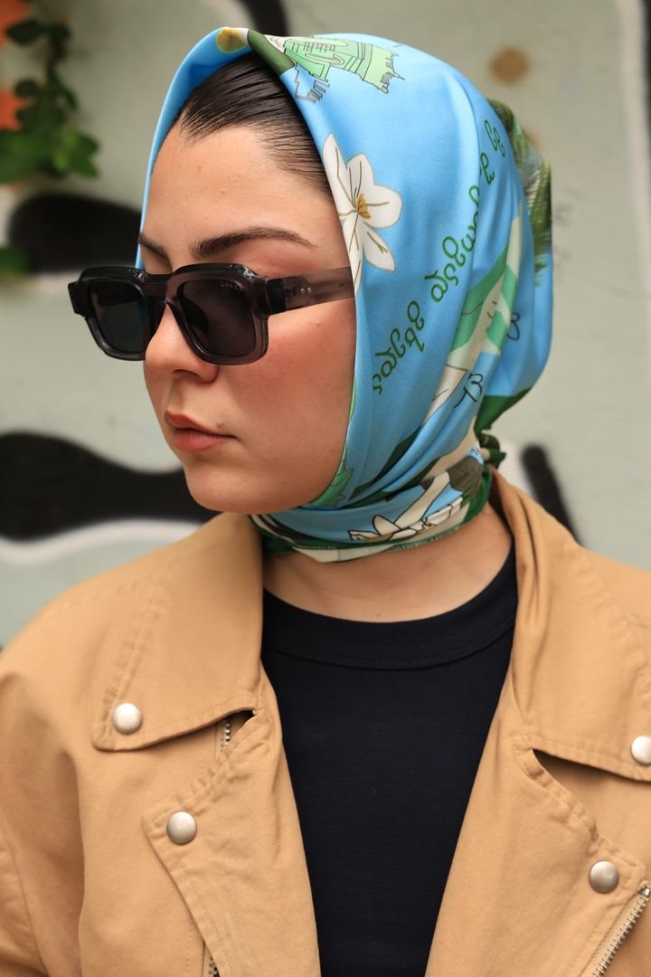 qarizma-sharfi-aiaira-photo-2