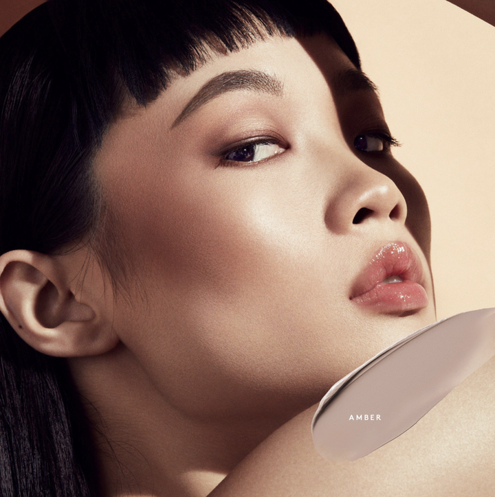 fenty-beauty-cheeks-out-freestyle-cream-bronzer-amber-01-kremovani-bronzeri-photo-3