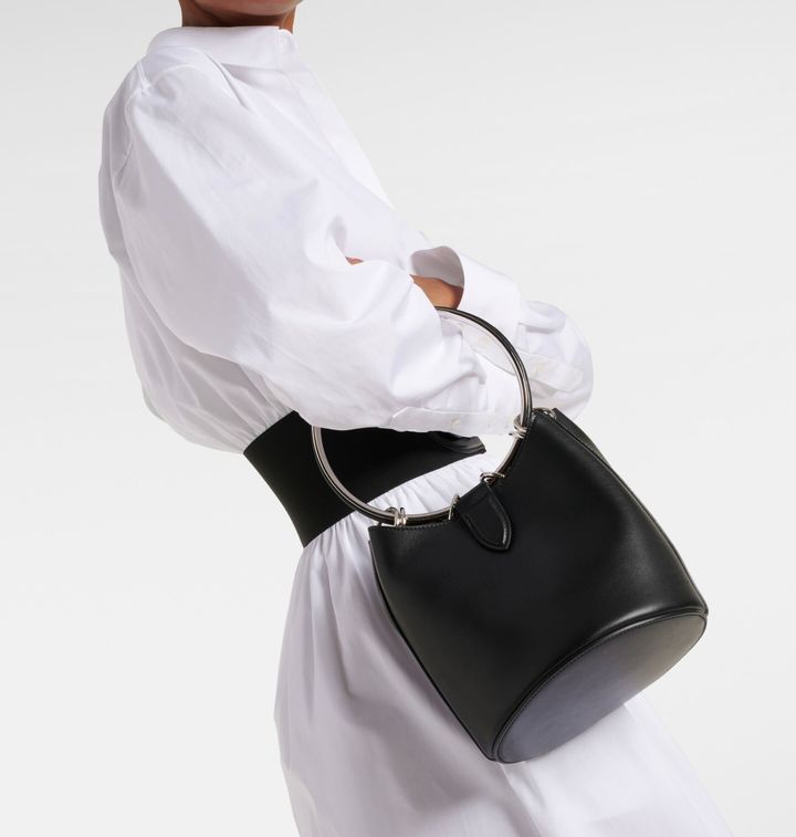 venti-qalis-shavi-chanta-photo-2