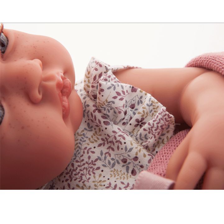 antonio-juan-recien-nacida-pareja-manta-sabavshvo-khelnaketi-tojina-photo-3