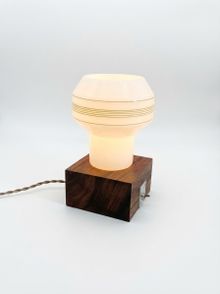 Product image of The Chess Rock მაგიდის სანათი