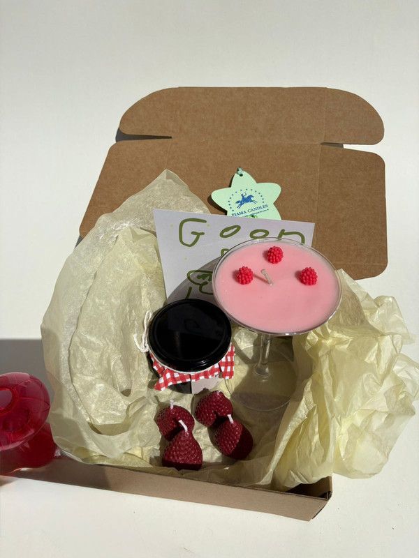 fiama-candles-santlebis-sasachuqre-quti-sweet-berry-set-photo-3