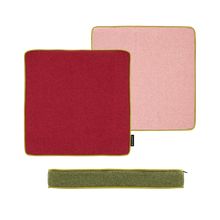 Product image of REMEMBER, სკამის ბალიში, Cranberry, 40 x 40 სმ