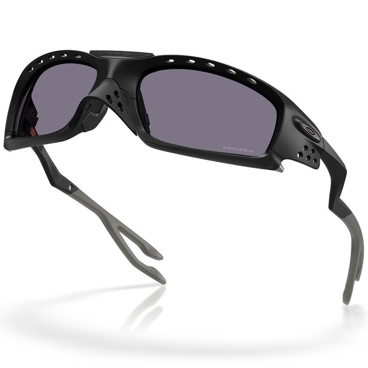 oakley-plantaris-sq-mzis-satvale