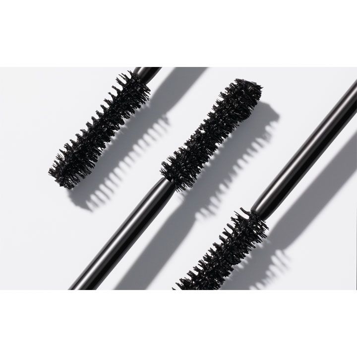 pupa-vamp-mascara-tvalis-tushi-photo-3