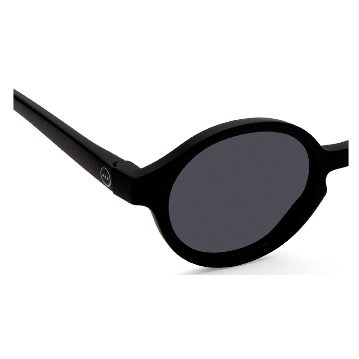 giggles-sun-baby-black-bavshvis-satvale-photo-2