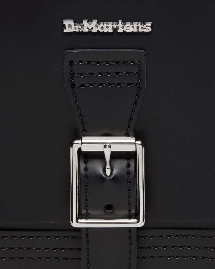 drmartens-leather-bag-gadasakidi-tqavis-chanta-photo-3