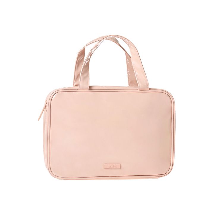 kosmetikuri-samogzauro-qeisi-photo-2