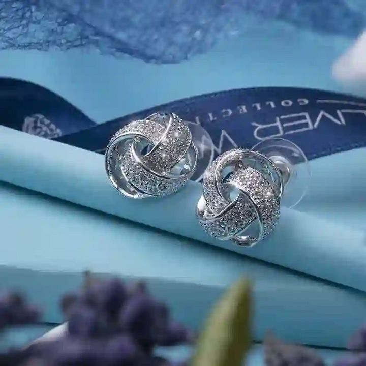 oliver-weber-22446-saqure-photo-3