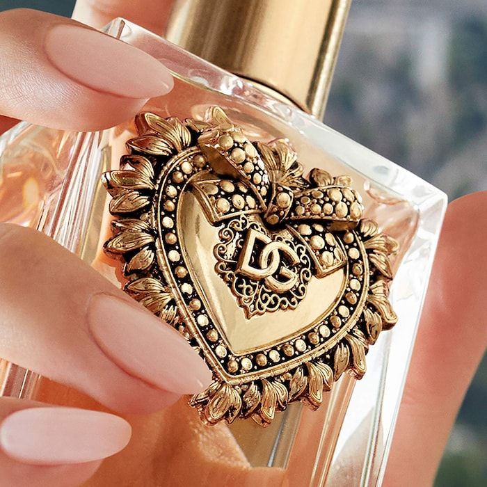dolce-gabbana-sasachuqre-nakrebi-photo-3