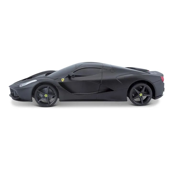 maisto-ferrari-laferrari-sakoleqtsio-manqana-photo-2