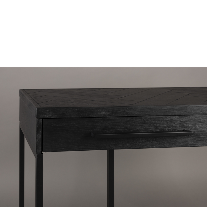 laboratory-my-home-konsoli-photo-3