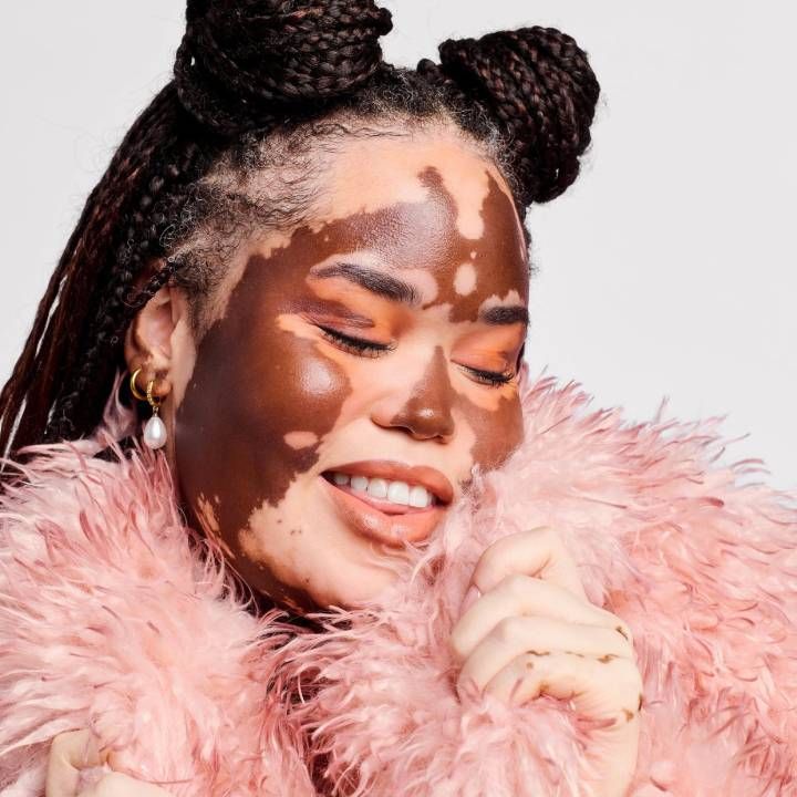 glow-hub-lip-slick-fuzzy-tuchis-balmi-photo-4