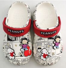 Product image of MINISO Snoopy Collection Kids All Over Print Clogs (31-32) ბავშვის ჩუსტი