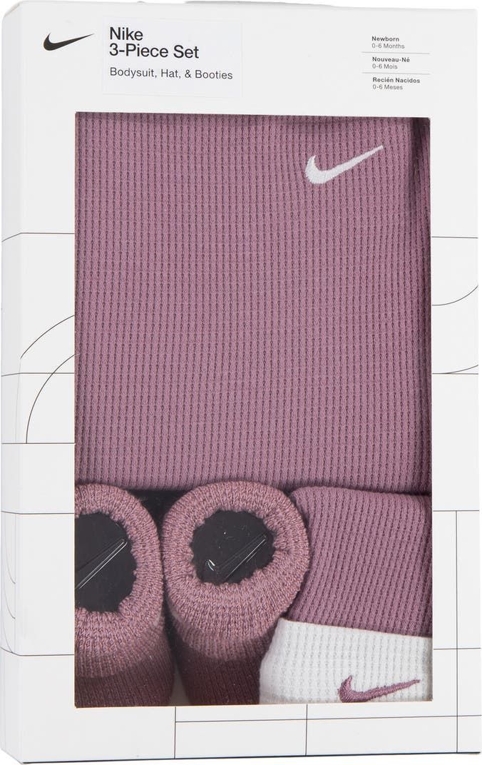 nike-gogos-boqsi-photo-3