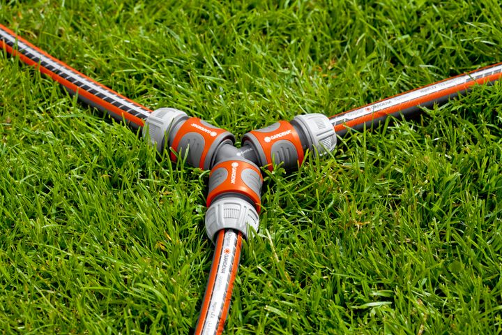 koneqtori-3-daboloebit-13mm-two-way-hose-coupling-set-13mm-gardena-photo-3