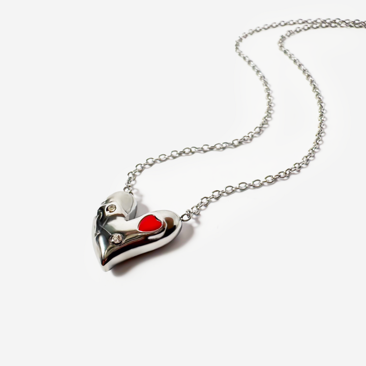 titanis-mooqrovili-qelsabami-gulis-formit