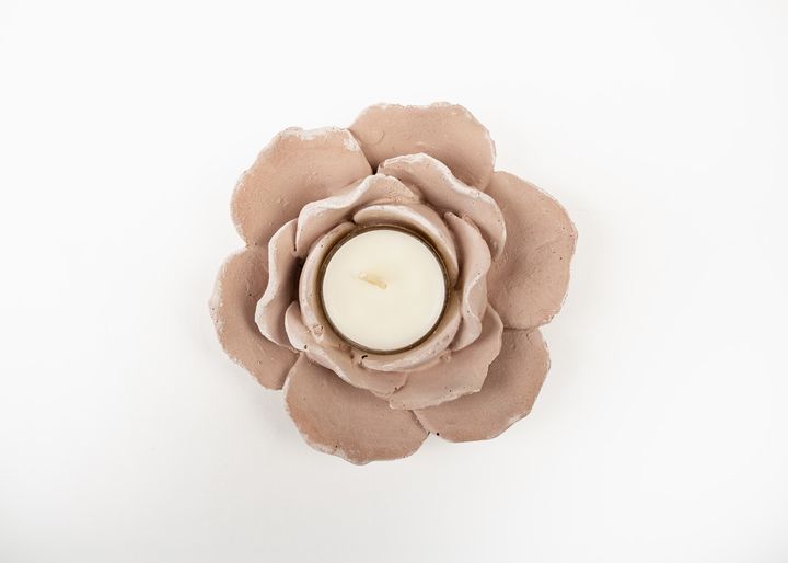 manamo-home-woody-powder-scented-stone-candle-holder-santeli-photo-2