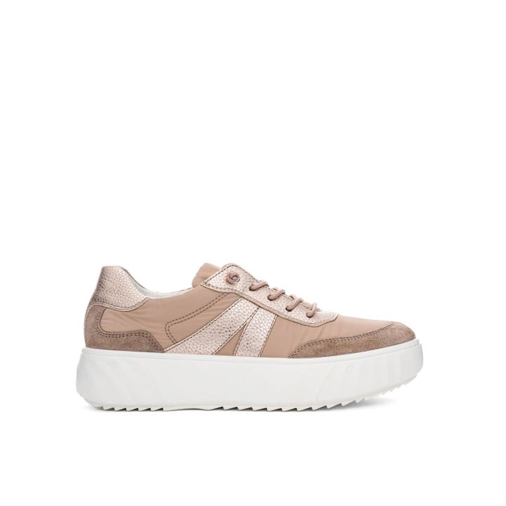 ara-5885-sportuli-fekhsatsmeli