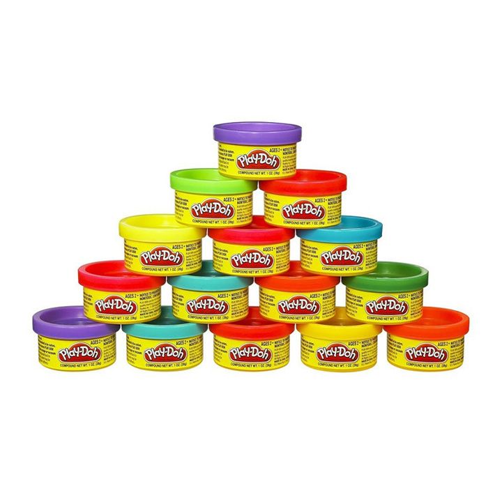 hasbro-play-doh-15ts-sadzertsi-nakrebi