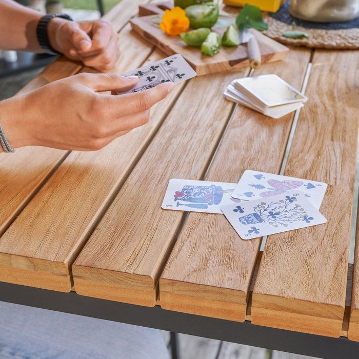 naterial-magida-photo-3