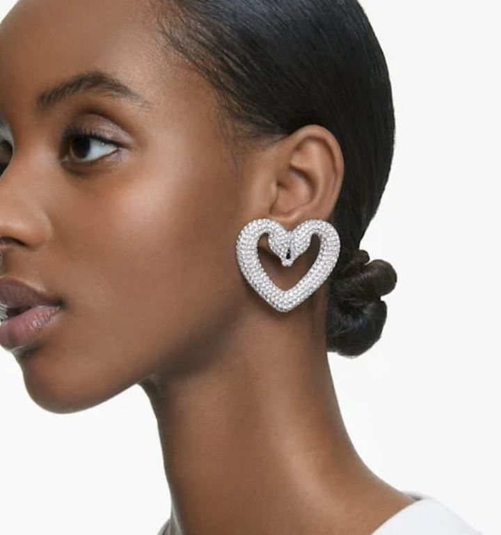 swarovski-heart-shaped-silver-clip-on-earrings-klipsis-saqure-photo-2