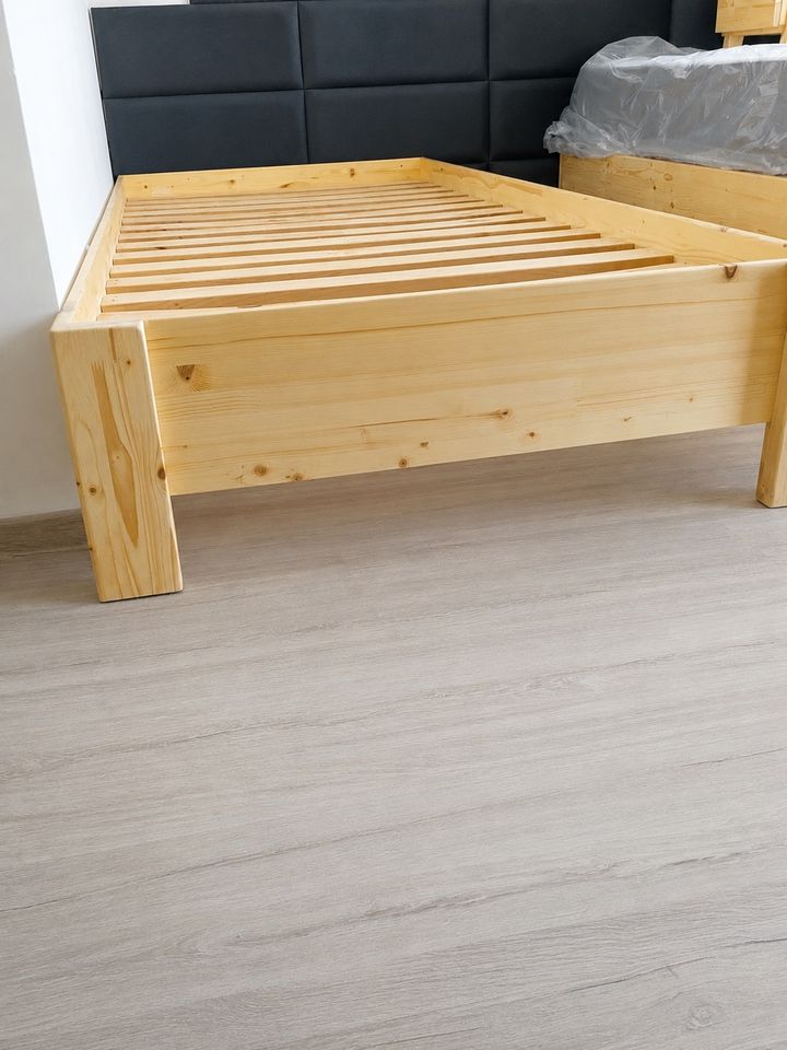 khelnaketi-khis-satsoli-tavis-gareshe---scandinavian-platform-bed-photo-3