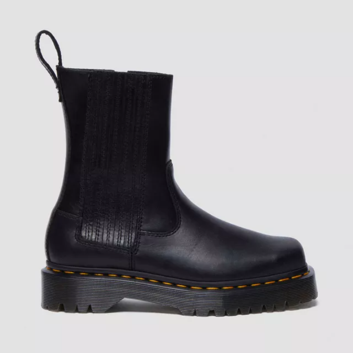 drmartens-cheqma-originali-shefutvit-naturaluri-tqavi-photo-4