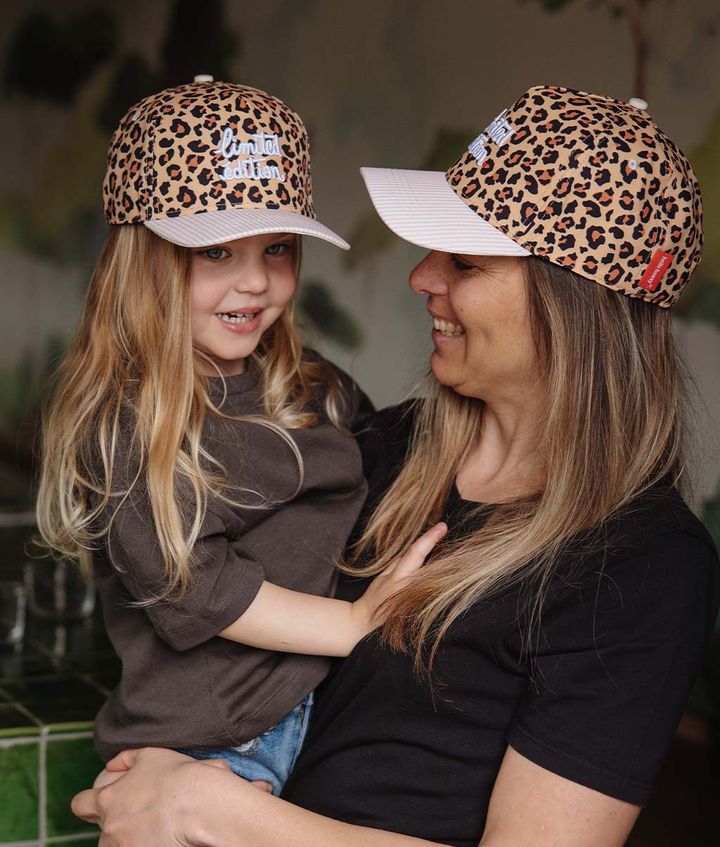 hello-hossy-leopard-6-52-56-sm-kepi-photo-2
